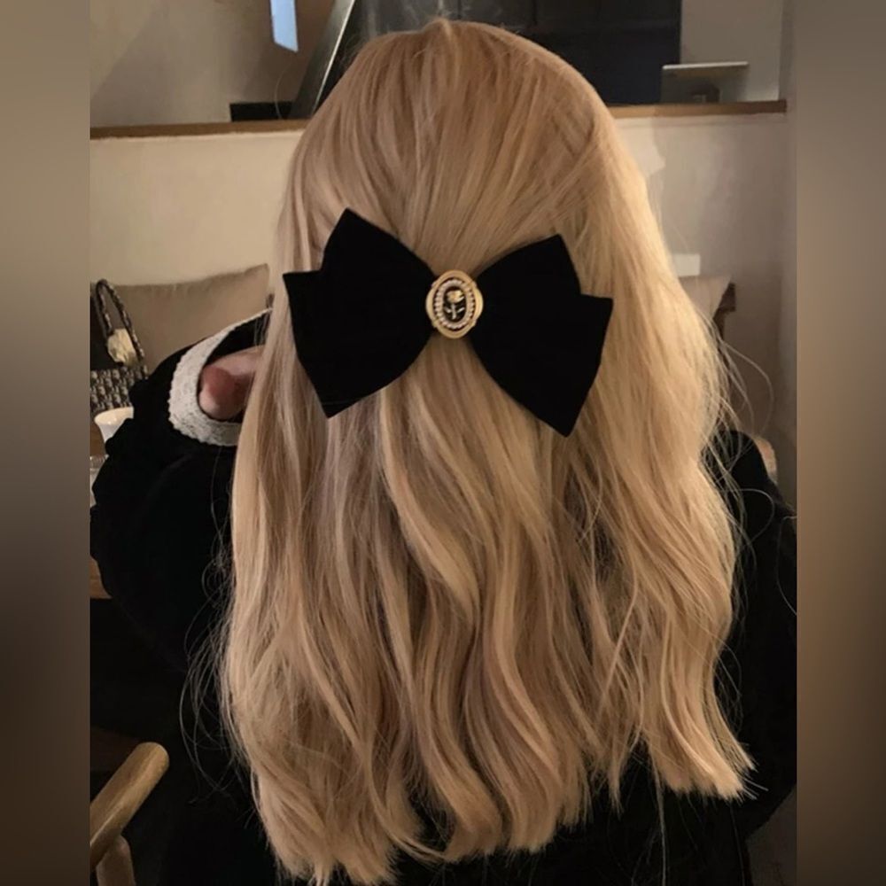 Elegant Black Bow Hair Clip K12